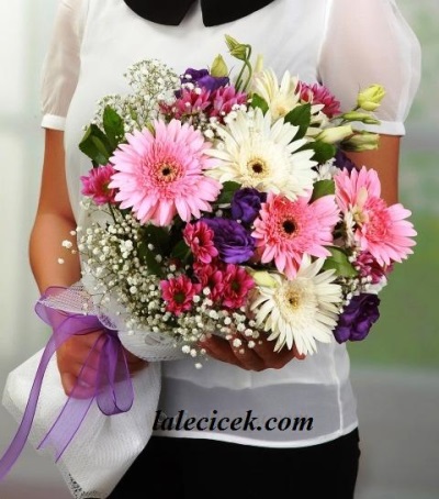 Kır Çiçeklerinden Buket çiçek