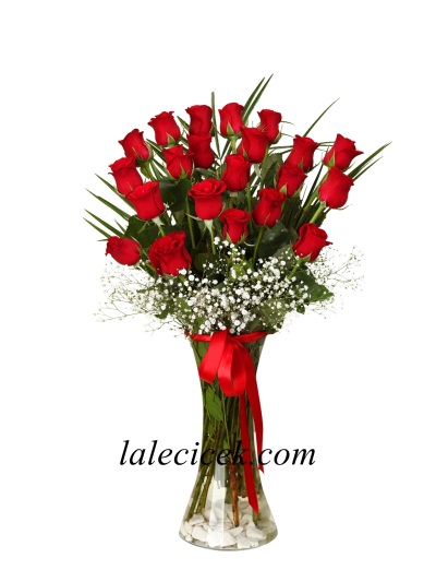 Cam vazoda 21 Adet Kırmızı Gül