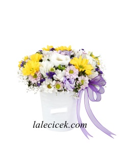 Seramik içinde Kır çiçeği arajman